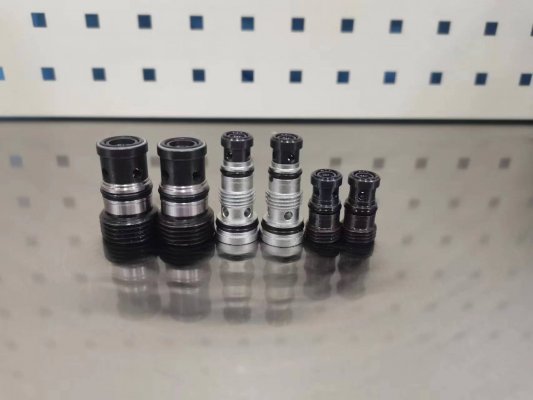 6通徑，10通徑梭閥